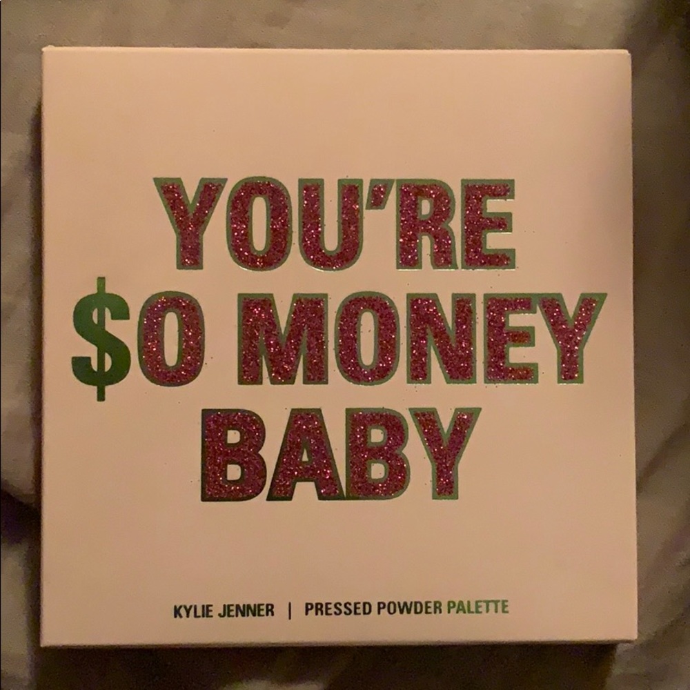 Kylie Eyeshadow Palette